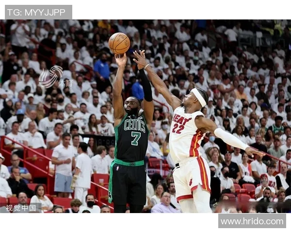 热火大胜凯尔特人，继续稳居东部第一